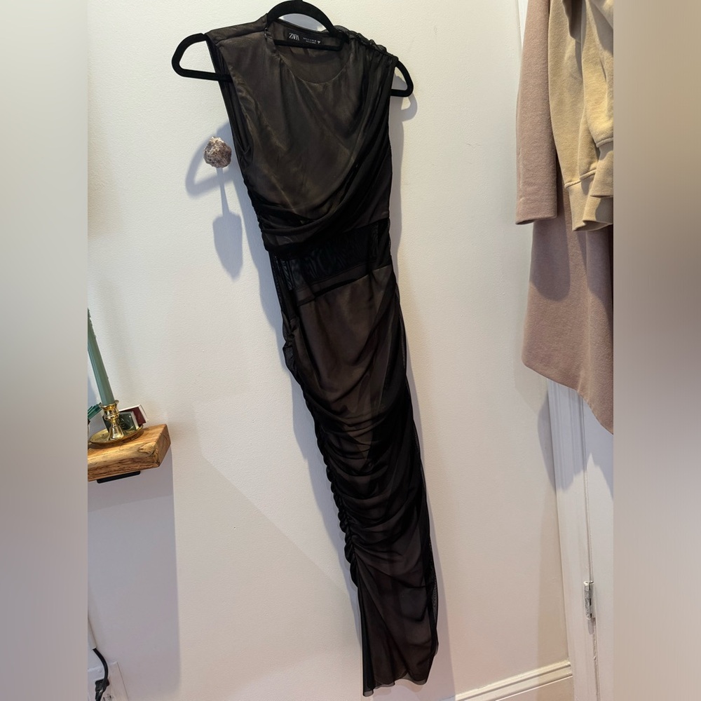 Mesh midi Zara dress